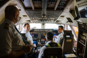 British Airways pilots threaten strike action over pay deal