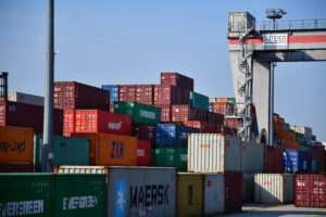 Containers pile up at Felixstowe