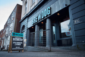 Pub chain BrewDog will close six outlets across the UK as its CEO launched a scathing attack on the “zombie government’s” lack of support for the industry amid soaring energy costs.