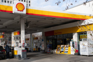 Shell has said it will pay tax in the UK for the first time since 2017 after making huge global profits last year.