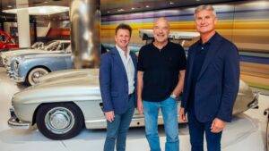 Formula One stars team up to launch classic car firm