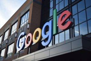 Google has agreed to pay US$700m and to allow for greater competition in its Play app store, according to the terms of an antitrust settlement with US states and consumers disclosed in a San Francisco federal court.